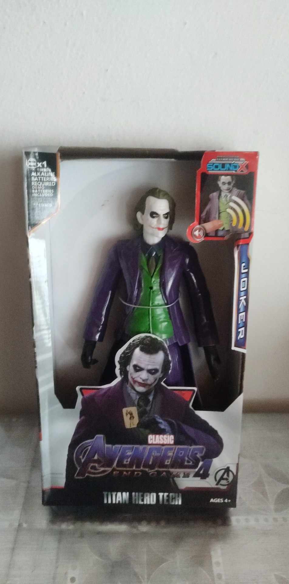 Postavička Joker 30cm 