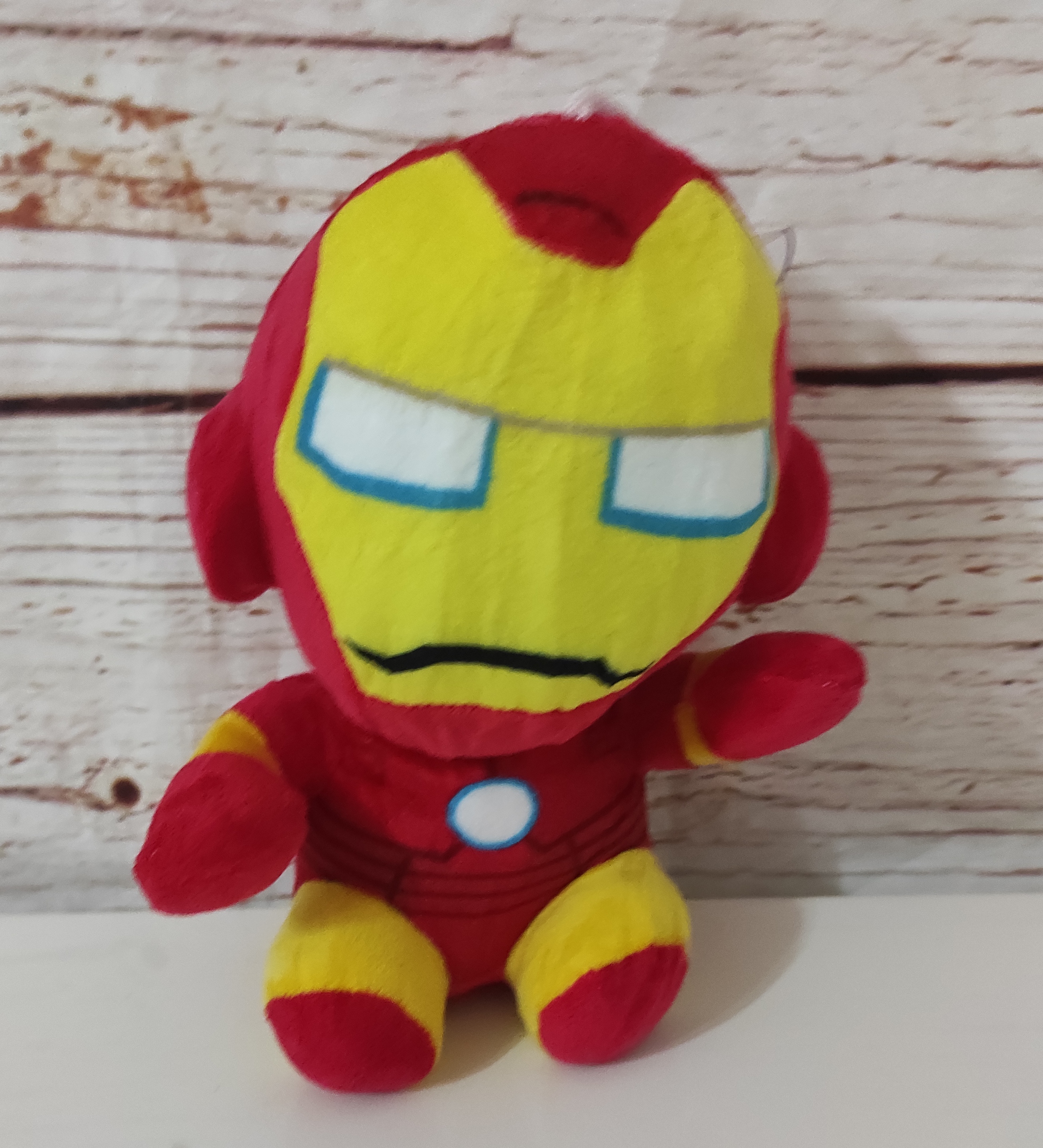 Plyšáci Avengers 20cm 