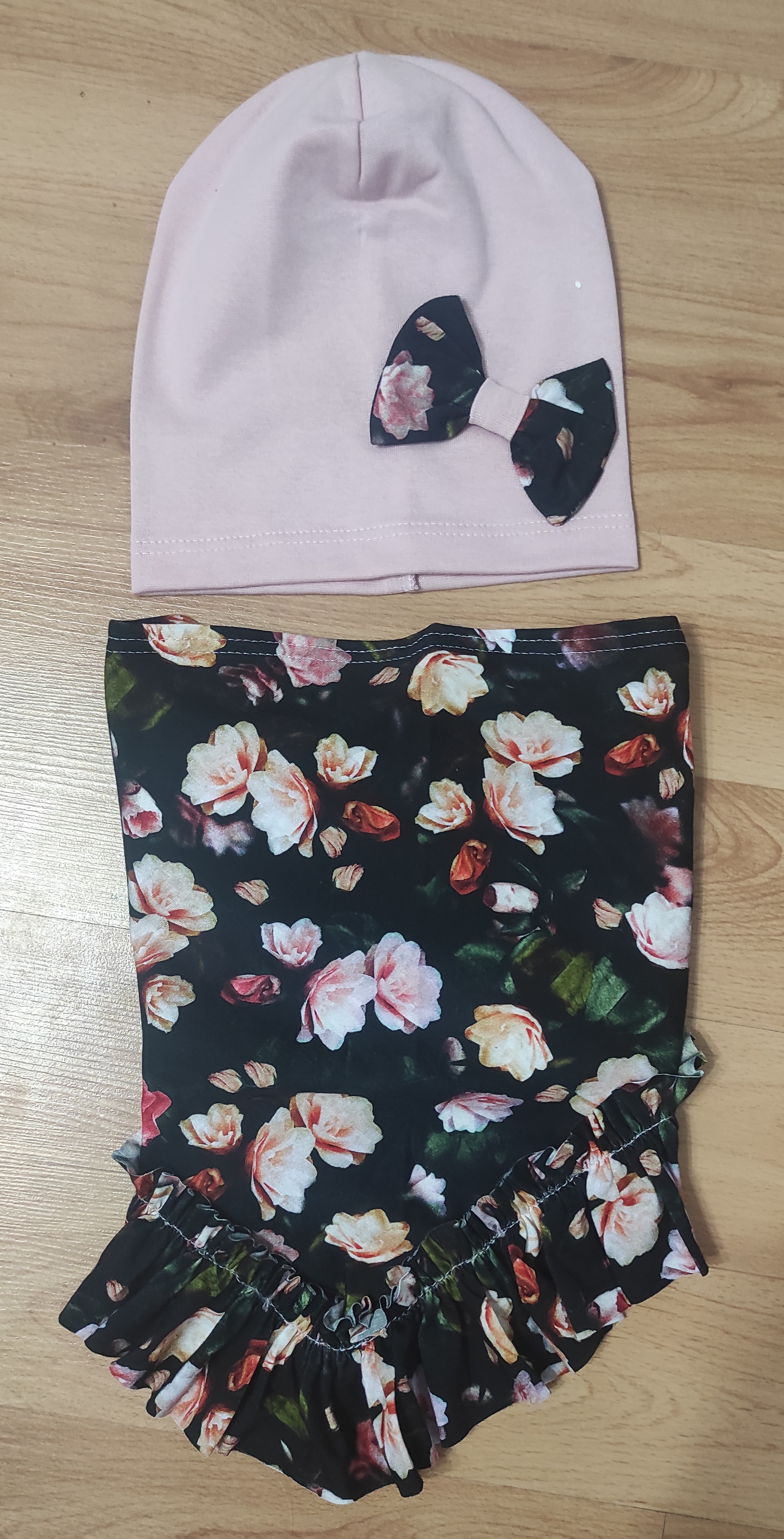 Komplet čepice a šála Floral 